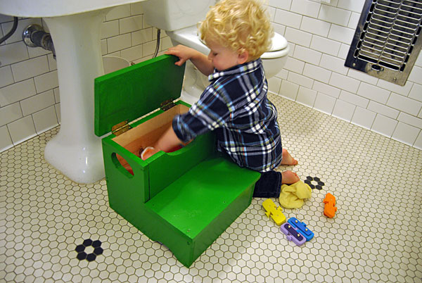 Learn How to Build a Storage Step Stool